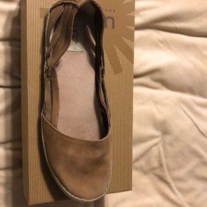 Uggs slip on shoe
